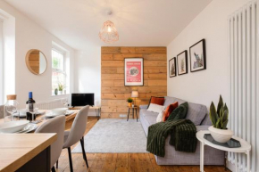 Long Stays-4Bed-2Bath-Parking-By FabAccommodation